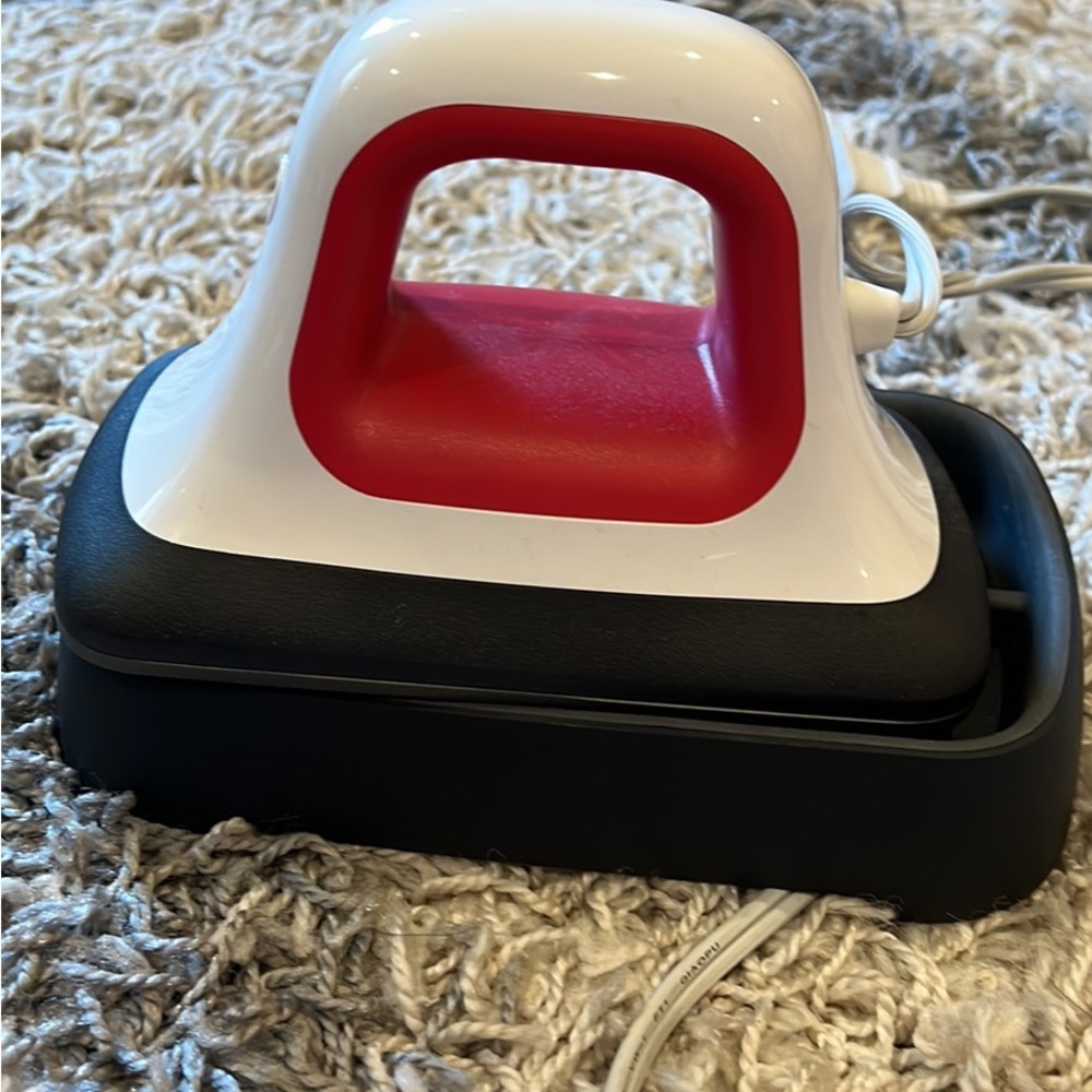 7x3’8  inch heat press - Picture 2 of 3